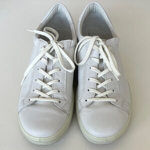 Ecco Street Tray Minimalist Sneaker in White EU 38 Size 7 7.5
